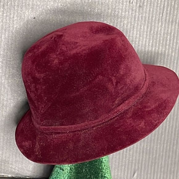 Vintage 70d Oxblood Felt Resistol Fedora - Picture 6 of 13